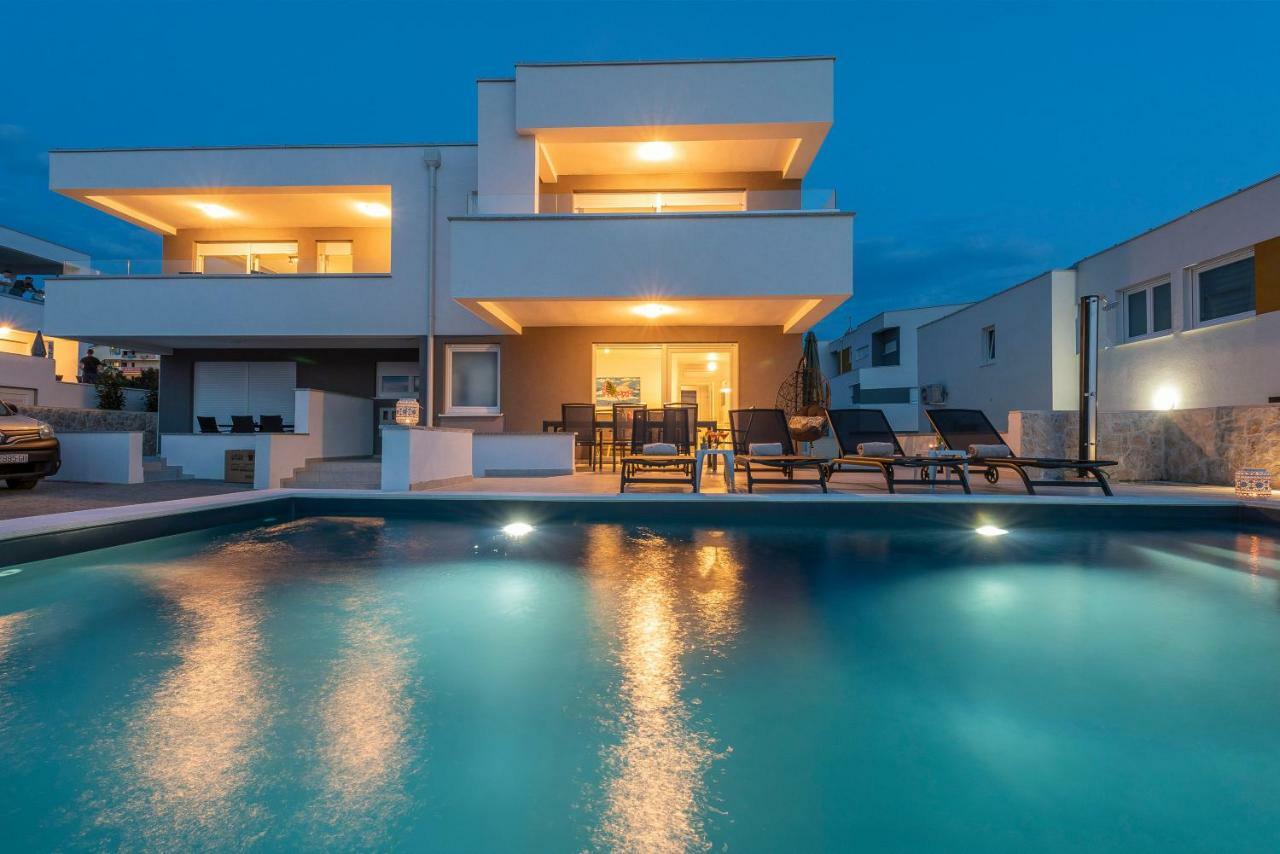 Adris 2 Luxury Modern Apartment With A Pool Novalja Buitenkant foto