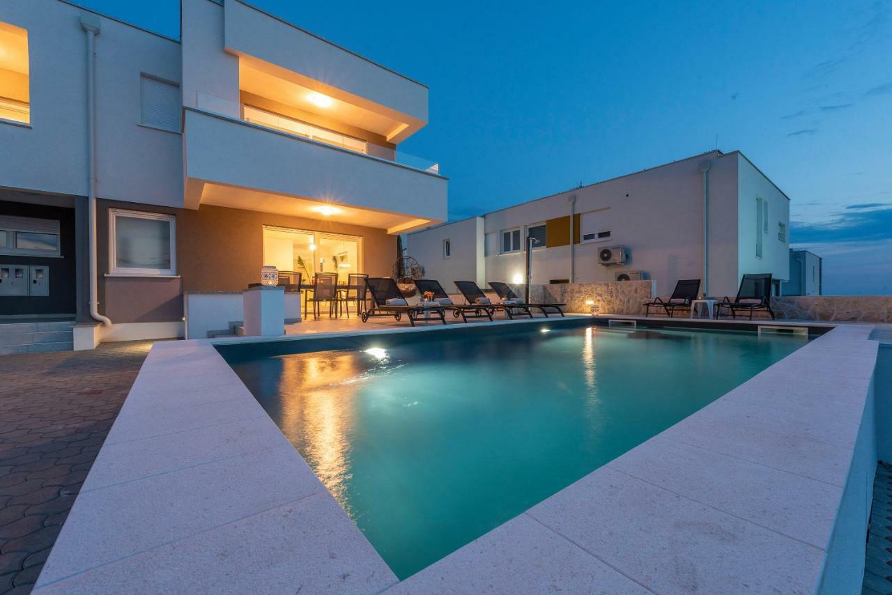 Adris 2 Luxury Modern Apartment With A Pool Novalja Buitenkant foto